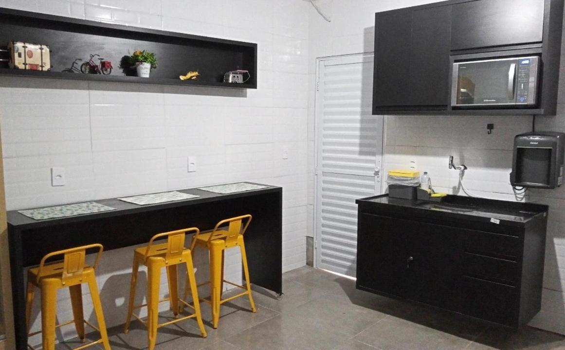 Vitoria Hostel Guarulhos Exterior photo