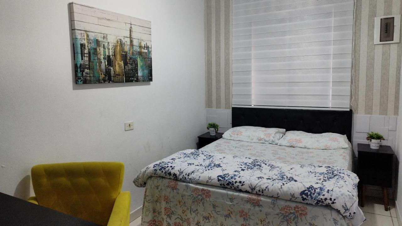 Vitoria Hostel Guarulhos Exterior photo