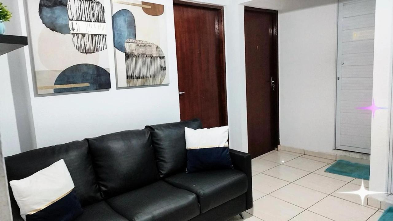 Vitoria Hostel Guarulhos Exterior photo
