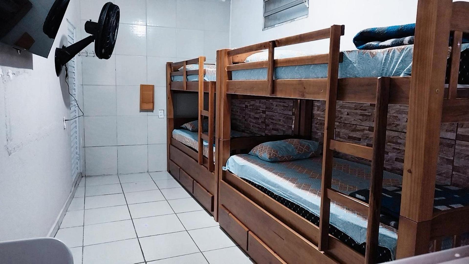 Vitoria Hostel Guarulhos Exterior photo