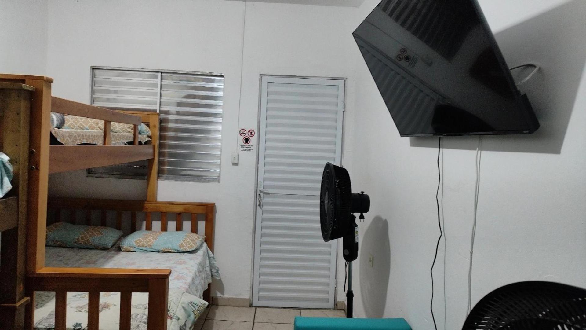 Vitoria Hostel Guarulhos Exterior photo